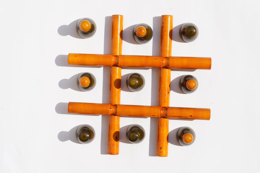 Noughts & Crosses (Tic Tac Toe Box Game)