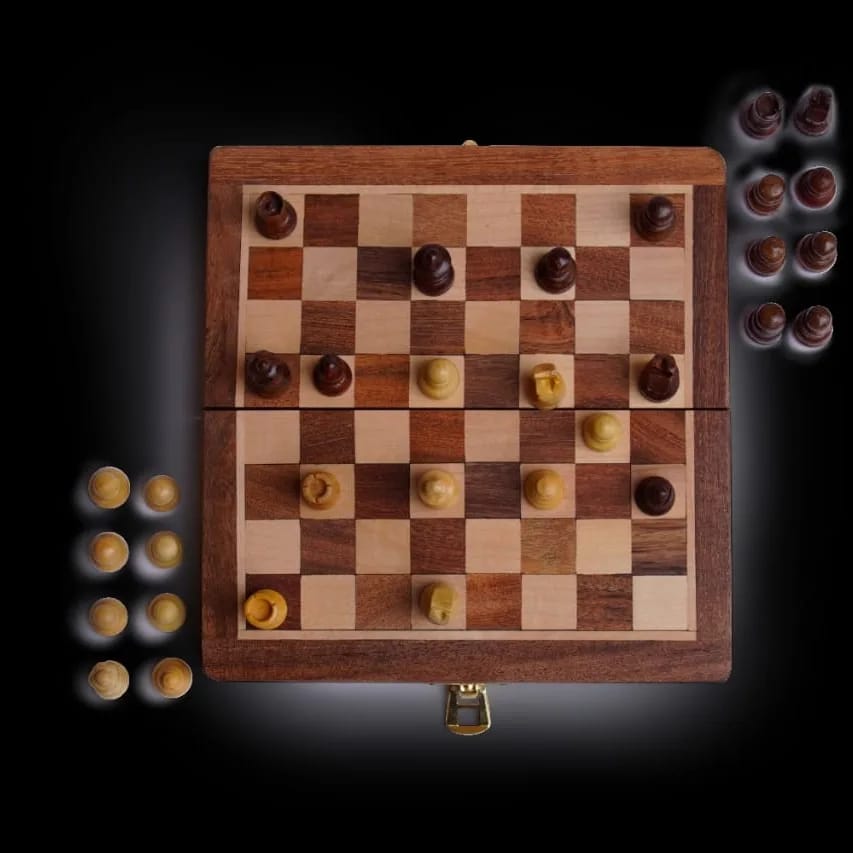 Chess Board 10" magnetic flip open